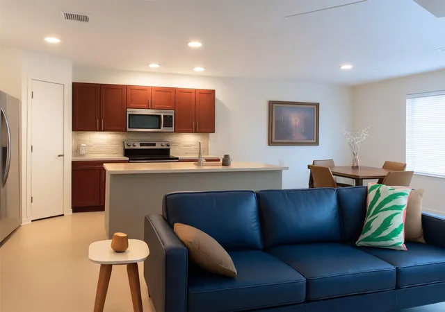 Listing Photo 5 - Condo for sale in building located at 4625 Credo Ln, Austin, TX 78725