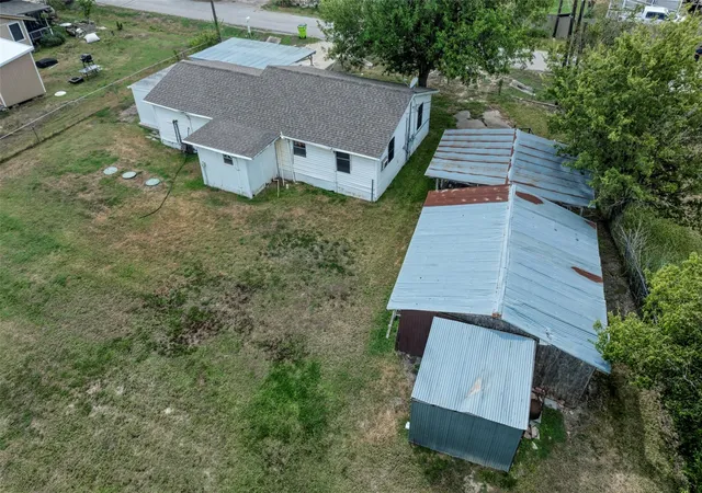Photo 4 of Sale Pending at 12901 New Katy Ln, Manor, TX 78653 | MLS# 1302599 | Listing updated on 2026-10-07