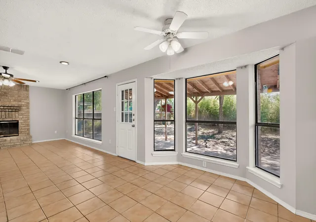 Photo 3 of Single family home for sale at 1219 Bell Rock Cir, Pflugerville, TX 78660 | MLS# 5590972 | Listing updated on 2026-09-21