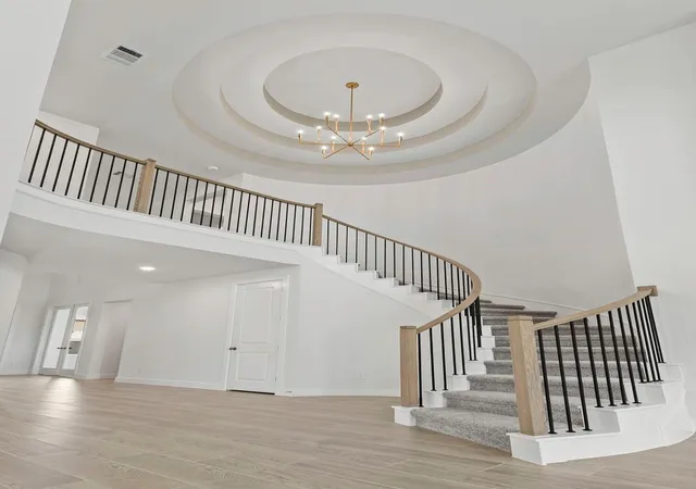 Photo 2 of Single family home for sale at 8116 Royal Mint Cv, Lago Vista, TX 78645 | MLS# 7745690 | Listing updated on 2026-09-11