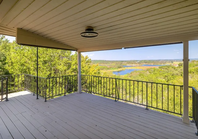 Photo 3 of Single family home for sale at 313 Kendall Dr, Spicewood, TX 78669 | MLS# 3378094 | Listing updated on 2026-09-16