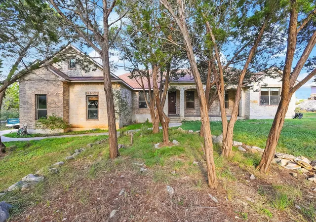 Photo 1 of Single family home for sale at 643 Shady Holw, New Braunfels, TX 78132 | MLS# 6564639 | Listing updated on 2026-10-04