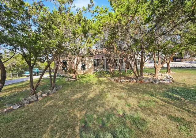 Photo 2 of Single family home for sale at 643 Shady Holw, New Braunfels, TX 78132 | MLS# 6564639 | Listing updated on 2026-10-04