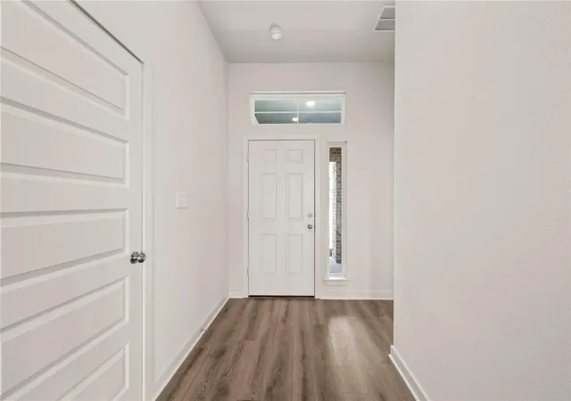 Photo 3 of Single family home for sale at 247 Gus Loop, Georgetown, TX 78626 | MLS# 4742427 | Listing updated on 2026-09-29