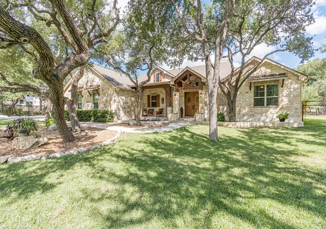 Single family home for sale at 715 Long Ridge Rdg, Spring Branch, TX 78070 | MLS# 6526188