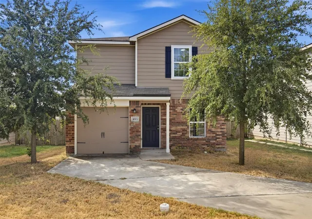 Photo 3 of Single family home for sale at 1013 Woodward Ct, Jarrell, TX 76537 | MLS# 2920374 | Listing updated on 2026-09-15