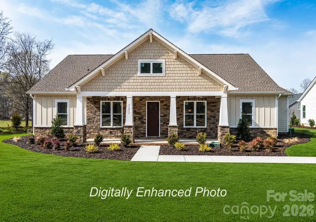 Photo 1 of Single family home for sale at 12813 Mayes Rd, Huntersville, NC 28078 | MLS# 4189023 | Listing updated on 2026-10-03