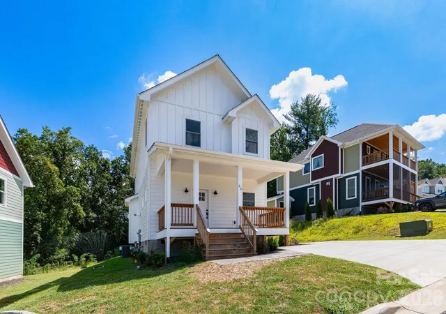 Single family home for sale at 33 Loblolly Ln, Asheville, NC 28803 | MLS# 4228799