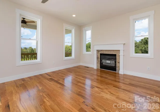 Photo 4 of Single family home for sale at 35 Loblolly Ln, Asheville, NC 28803 | MLS# 4228836 | Listing updated on 2026-09-11