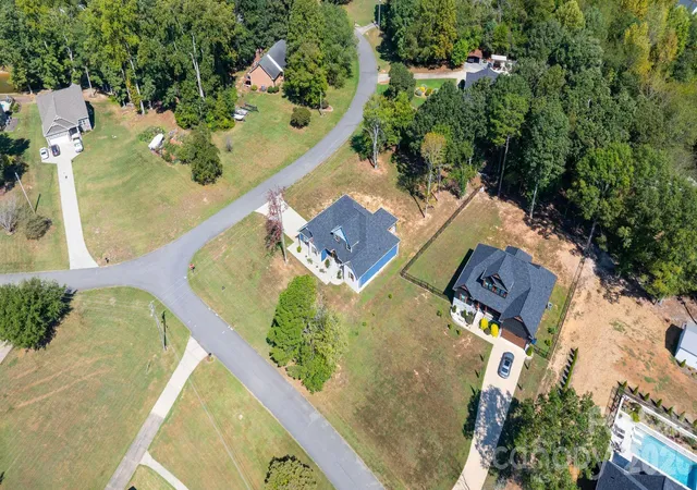 Photo 2 of Single family home for sale at 167 Harbor Point Dr, Cherryville, NC 28021 | MLS# 4235437 | Listing updated on 2026-10-07