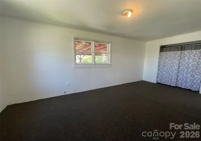 Photo 3 of Single family home for sale at 51 Robinson St, Waynesville, NC 28786 | MLS# 4288484 | Listing updated on 2026-09-15