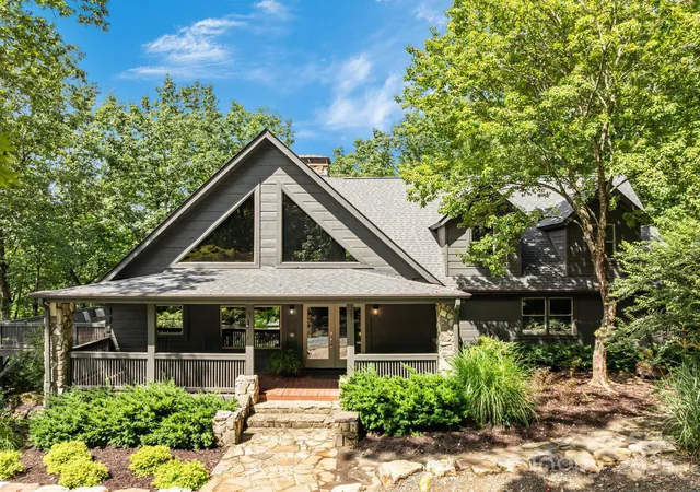 Photo 1 of Single family home for sale at 670 Barber Rd, Zirconia, NC 28790 | MLS# 4293053 | Listing updated on 2026-09-15