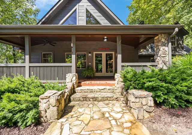 Photo 3 of Single family home for sale at 670 Barber Rd, Zirconia, NC 28790 | MLS# 4293053 | Listing updated on 2026-09-15