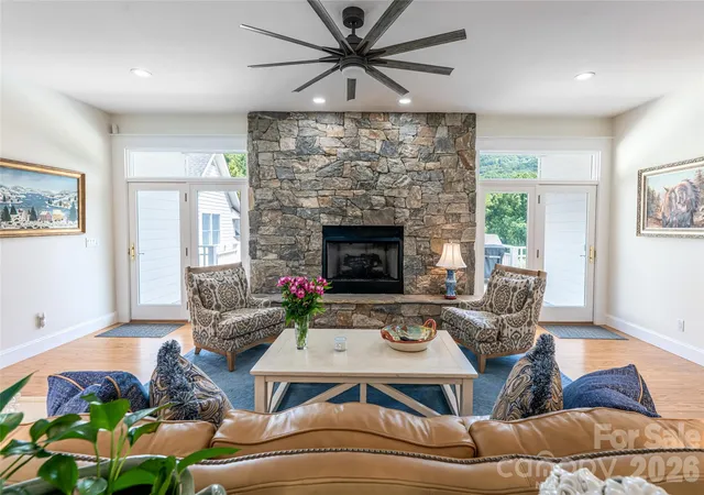 Photo 4 of Sale Pending at 208 Parrish Farm Rd, Waynesville, NC 28786 | MLS# 4301436 | Listing updated on 2026-10-01
