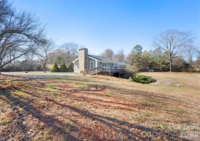 Photo 2 of Single family home for sale at 100 Gilbert Rd, Columbus, NC 28722 | MLS# 4305594 | Listing updated on 2026-09-15