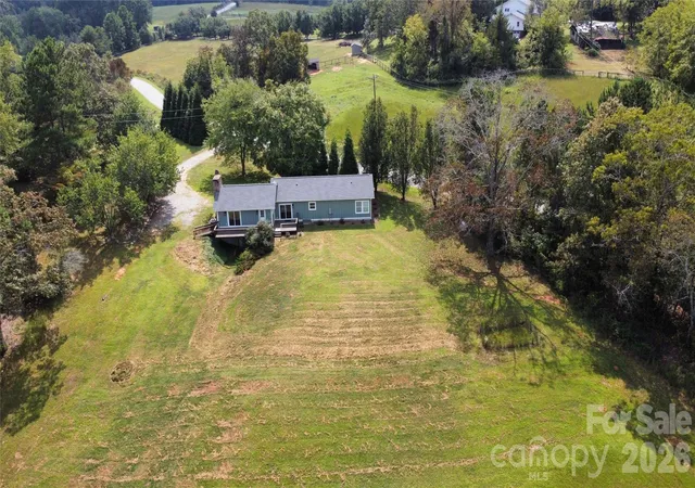 Photo 3 of Single family home for sale at 100 Gilbert Rd, Columbus, NC 28722 | MLS# 4305594 | Listing updated on 2026-09-15