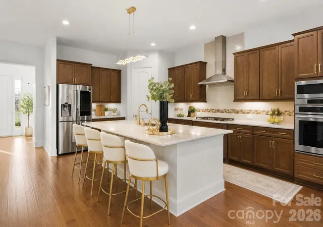 Photo 1 of Single family home for sale at 374 Hampton Trl Dr, Fort Mill, SC 29708 | MLS# 4319252 | Listing updated on 2026-09-13
