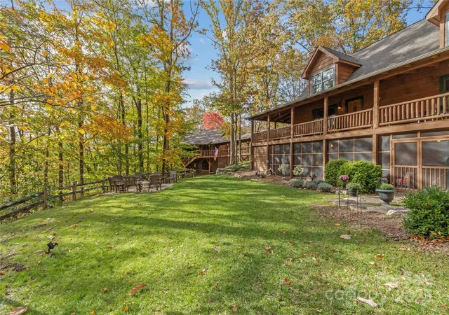 Photo 3 of Sale Pending at 351 Buck Springs Run, Mars Hill, NC 28754 | MLS# 4320450 | Listing updated on 2026-09-11