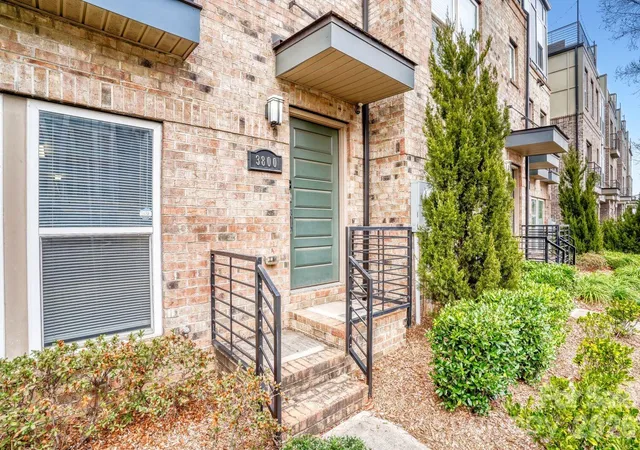 Photo 2 of Townhouse for sale at 3800 Sky Hvn Dr, Charlotte, NC 28209 | MLS# 4326961 | Listing updated on 2026-09-29