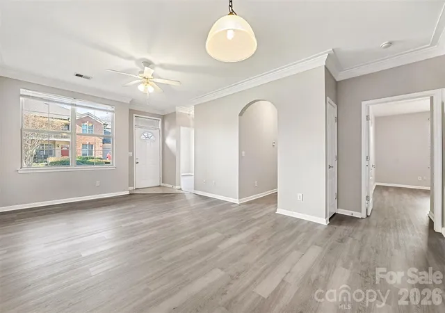 Listing Photo 4 - Condo for sale in building located at 2318 Brendon Patrick Ct, Charlotte, NC 28262