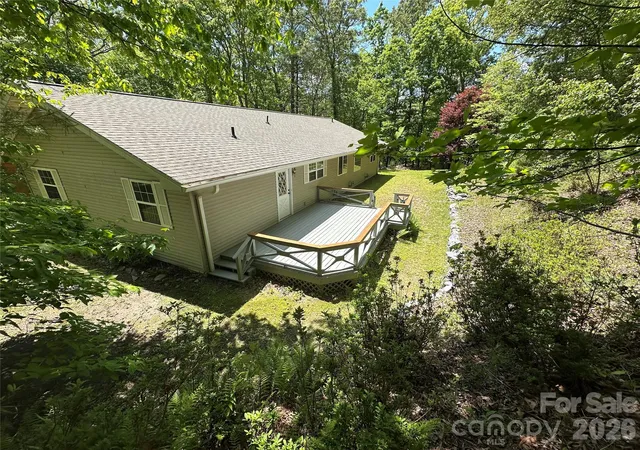 Photo 3 of Single family home for sale at 177 Country Rd, Brevard, NC 28712 | MLS# 4331817 | Listing updated on 2026-10-02