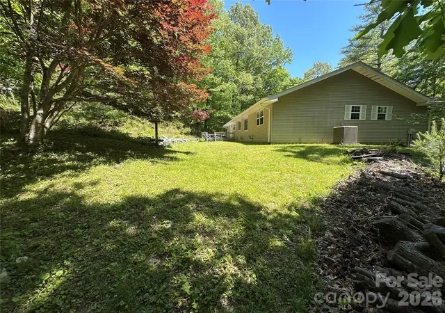 Photo 4 of Single family home for sale at 177 Country Rd, Brevard, NC 28712 | MLS# 4331817 | Listing updated on 2026-10-08
