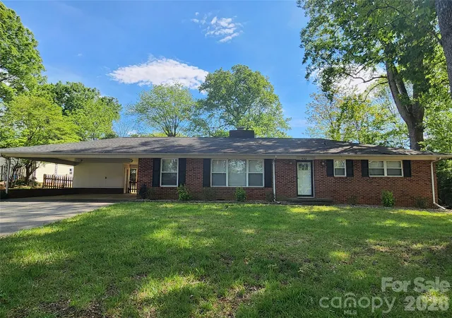 Photo 2 of Sale Pending at 432 Virginia Ave, Statesville, NC 28677 | MLS# 4334660 | Listing updated on 2026-09-11