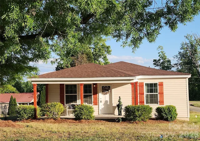Photo 1 of Single family home for sale at 1734 Sneed Dr, Shelby, NC 28150 | MLS# 4335600 | Listing updated on 2026-09-14