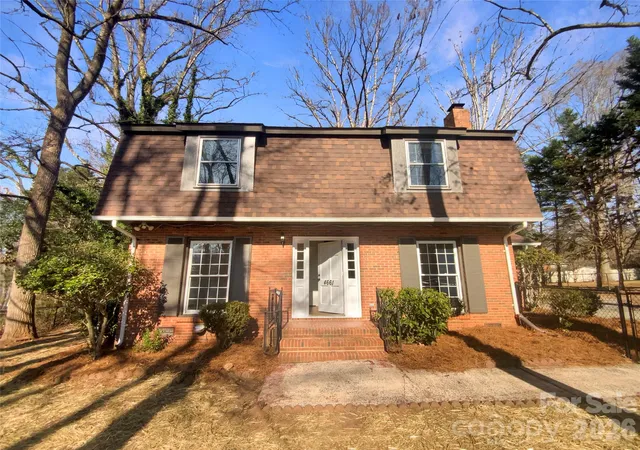 Photo 1 of Single family home for sale at 4661 Easthaven Dr, Charlotte, NC 28212 | MLS# 4336161 | Listing updated on 2026-09-10