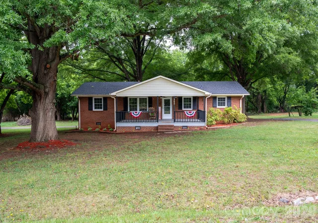 Photo 2 of Single family home for sale at 360 Trexler Loop, Salisbury, NC 28144 | MLS# 4337473 | Listing updated on 2026-09-12