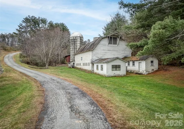 Photo 2 of Land for sale at 896 Newfound Rd, Leicester, NC 28748 | MLS# 4337917 | Listing updated on 2026-09-28