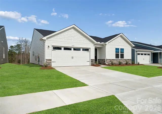 Photo 2 of Sale Pending at 1477 Ardmore Dr, Sherrills Ford, NC 28673 | MLS# 4340247 | Listing updated on 2026-09-15