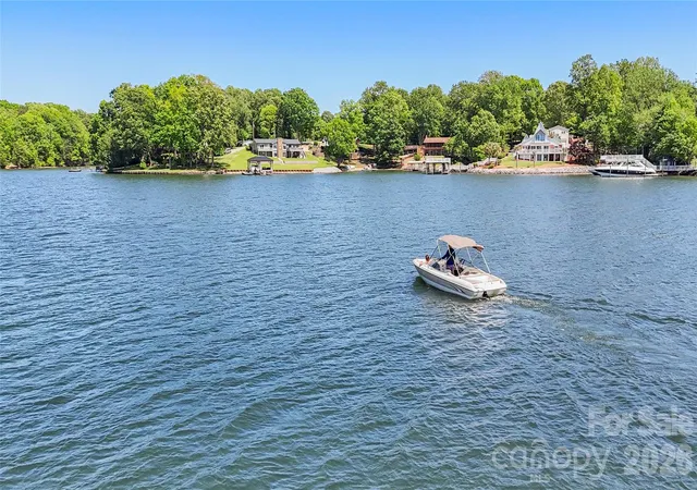 Photo 4 of Sale Pending at 1477 Ardmore Dr, Sherrills Ford, NC 28673 | MLS# 4340247 | Listing updated on 2026-09-15