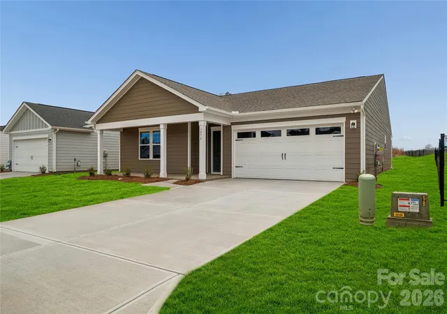 Photo 2 of Sale Pending at 1476 Ardmore Dr, Sherrills Ford, NC 28673 | MLS# 4340311 | Listing updated on 2026-09-11