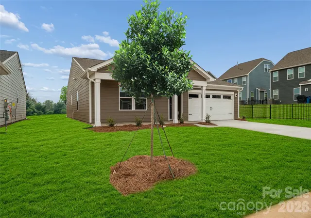 Photo 3 of Sale Pending at 1476 Ardmore Dr, Sherrills Ford, NC 28673 | MLS# 4340311 | Listing updated on 2026-09-11