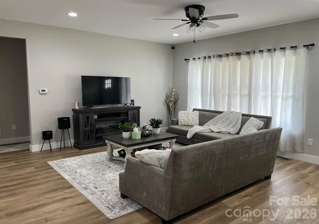 Photo 3 of Single family home for sale at 4050 Fairview Dr #9, Maiden, NC 28650 | MLS# 4341415 | Listing updated on 2026-09-12