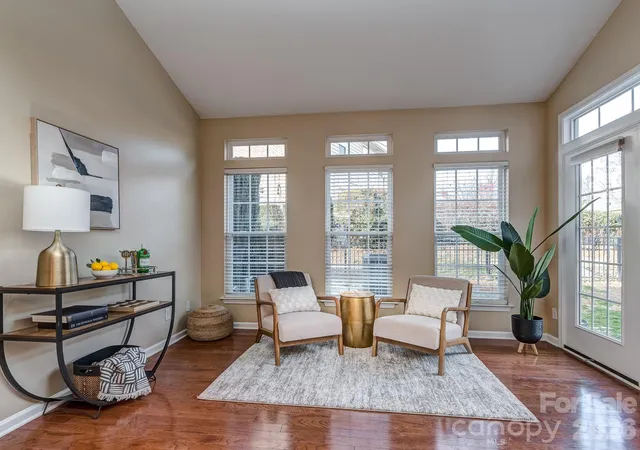 Photo 3 of Townhouse for sale at 5922 Union Pacific Ave, Charlotte, NC 28210 | MLS# 4341974 | Listing updated on 2026-09-30