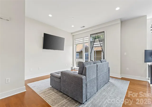 Listing Photo 3 - Condo for sale in building located at 300 Magnolia Ave, Charlotte, NC 28203 - Unit #202