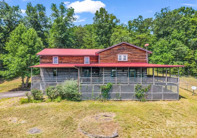 Photo 3 of Single family home for sale at 156 Carpenters Knob Dr, Lawndale, NC 28090 | MLS# 4343365 | Listing updated on 2026-09-15