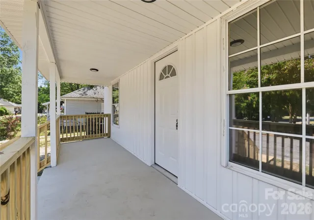 Photo 3 of Single family home for sale at 92 Spencer Ave, Mooresville, NC 28115 | MLS# 4345908 | Listing updated on 2026-09-10