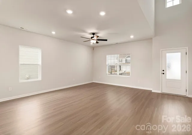 Photo 1 of Single family home for sale at 3329 Yorkshire Dr, Gastonia, NC 28052 | MLS# 4349071 | Listing updated on 2026-10-02