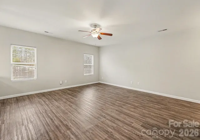 Photo 4 of Single family home for sale at 1039 Manston Pl SW, Concord, NC 28025 | MLS# 4349824 | Listing updated on 2026-09-25