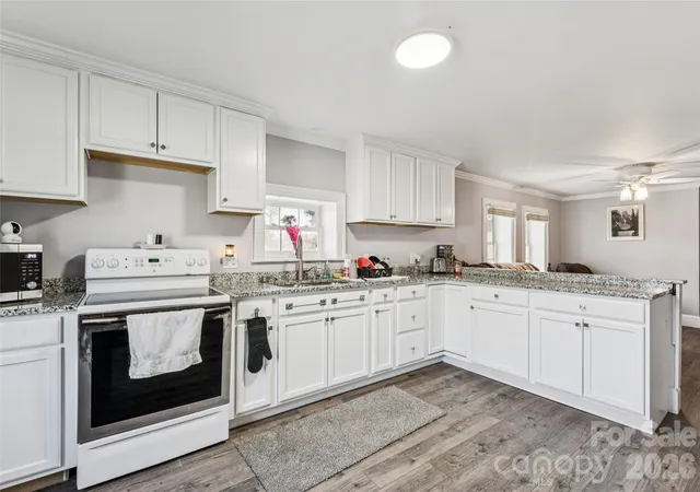 Photo 4 of Single family home for sale at 2089 Gastonia Hwy, Lincolnton, NC 28092 | MLS# 4350525 | Listing updated on 2026-10-03