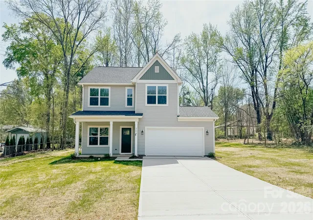 Photo 1 of Single family home for sale at 304 Woodside Dr, Harrisburg, NC 28075 | MLS# 4350580 | Listing updated on 2026-09-14