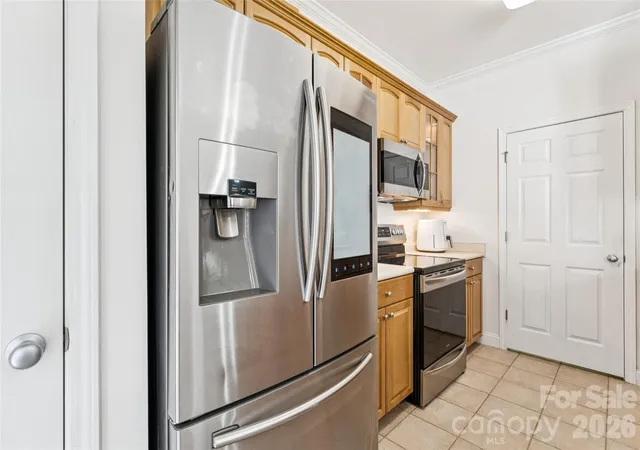 Photo 3 of Townhouse for sale at 2428 Madison Green Dr, Gastonia, NC 28054 | MLS# 4353023 | Listing updated on 2026-09-11
