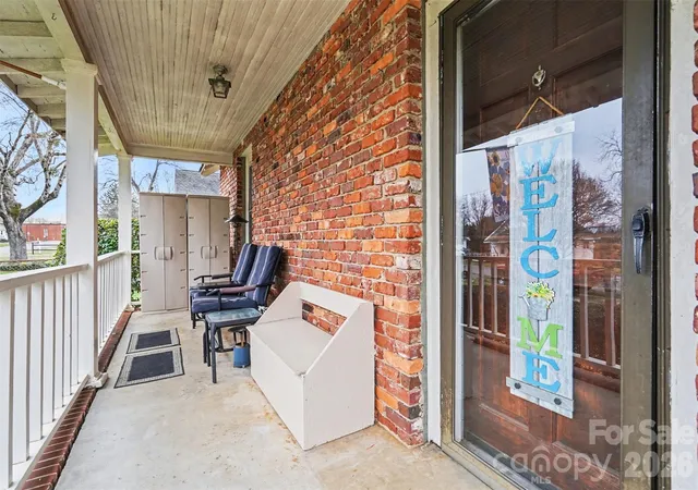 Photo 3 of Single family home for sale at 7 Stowe St, Lowell, NC 28098 | MLS# 4353479 | Listing updated on 2026-09-25