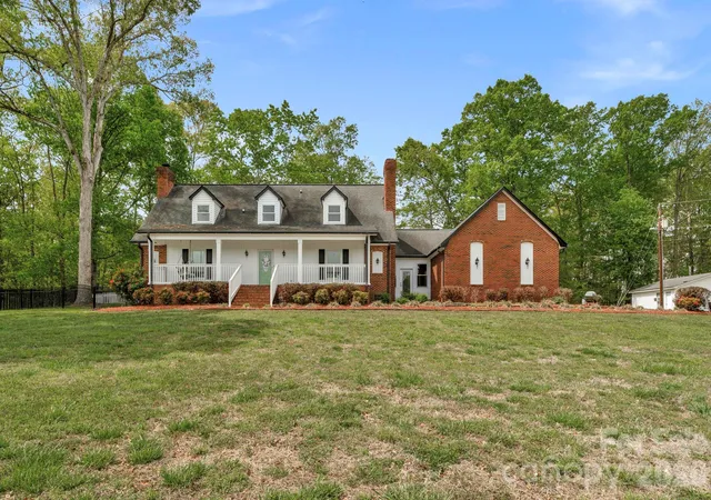 Photo 1 of Single family home for sale at 2505 Pleasant Grv Church Rd, Marshville, NC 28103 | MLS# 4353676 | Listing updated on 2026-10-07
