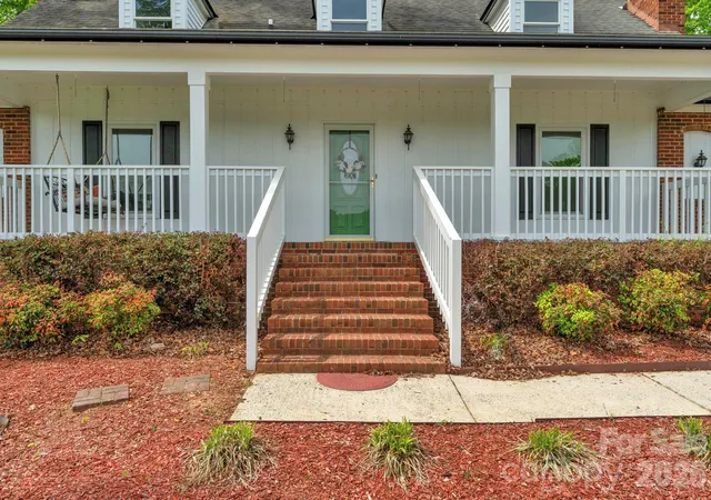 Photo 3 of Single family home for sale at 2505 Pleasant Grv Church Rd, Marshville, NC 28103 | MLS# 4353676 | Listing updated on 2026-10-07