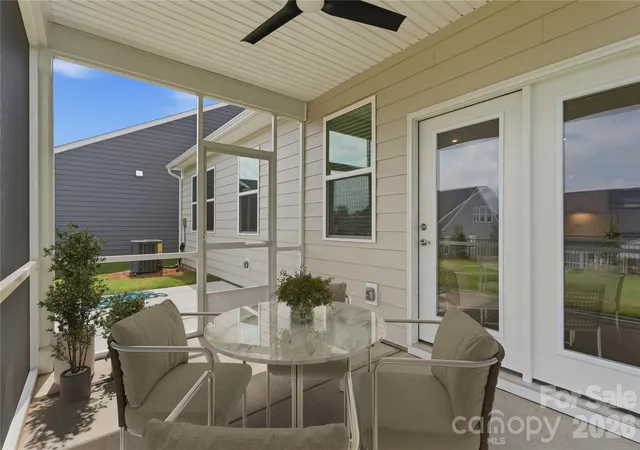 Photo 3 of Single family home for sale at 1079 Arundle Rd, Sherrills Ford, NC 28673 | MLS# 4354483 | Listing updated on 2026-09-14