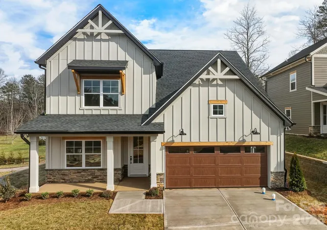 Photo 1 of Single family home for sale at 118 Chapel Xing Ln #10, Swannanoa, NC | MLS# 4355448 | Listing updated on 2026-09-30